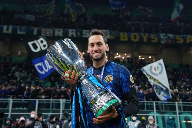 花费肯定远, 阵型是新国 花费肯定远, 阵型是新国