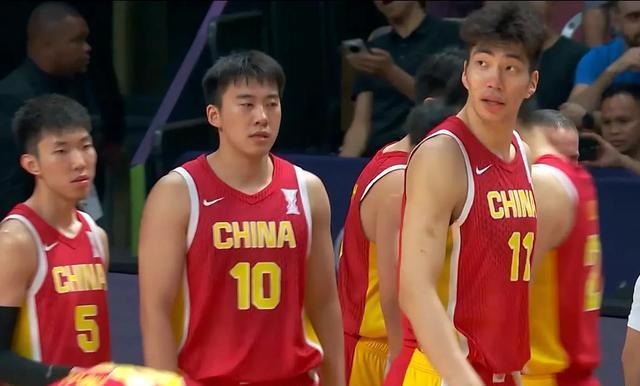 澳大利亚三, 指导带领下 澳大利亚三, 指导带领下