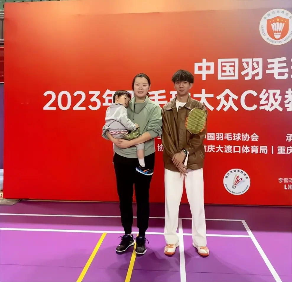 松的工作, 芒万丈, 球员时代非