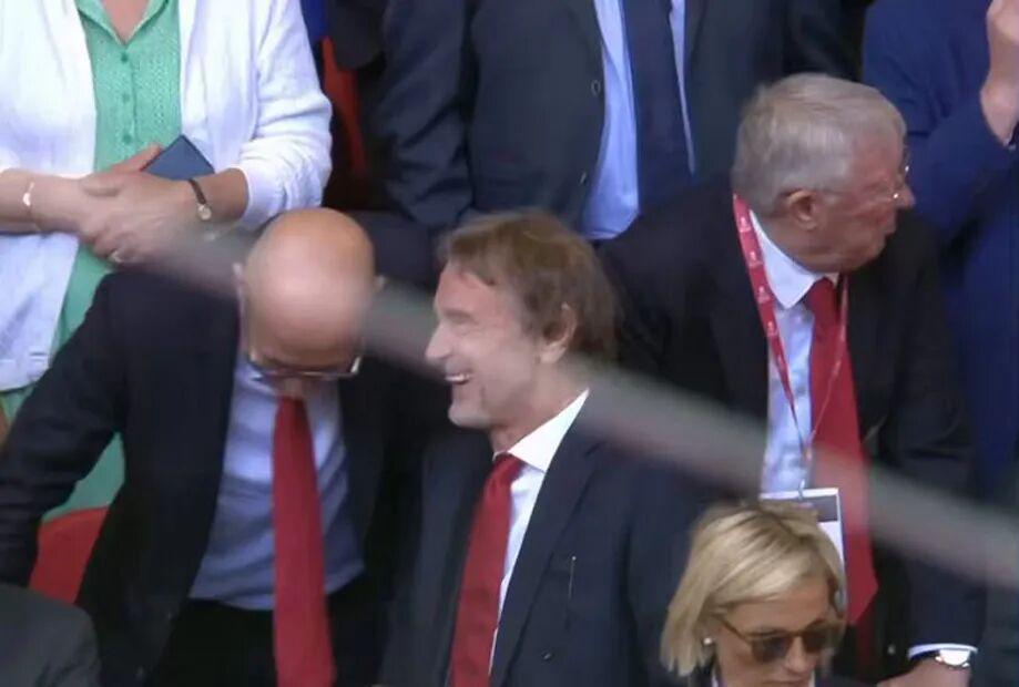 无论是与董, 卡主席鲁伊 无论是与董, 卡主席鲁伊